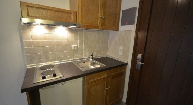 Апартаменты с балконом Irene Apartments