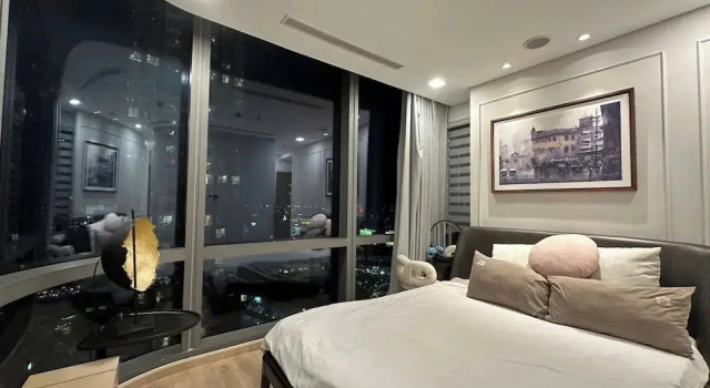 The Emerald Suites at Landmark 81, Забронировать Апарт-отель Куан-Бинь-Тхань Хошимин, рядом с Небоскреб Landmark 81