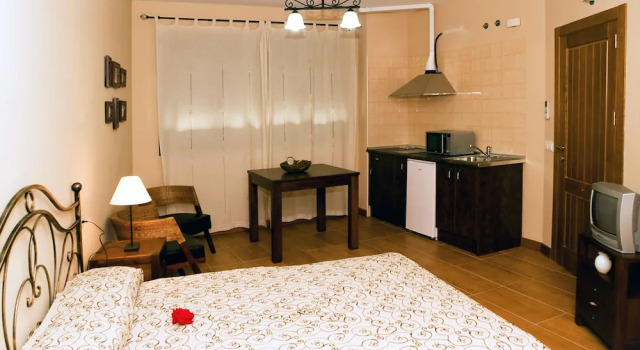 Apartamentos Rurales La Vera, Book Apartment Hotels in Extremadura with Breakfast, Breakfasts