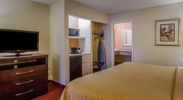 Clarion Suites Augusta, Boek Hotel Hotels in Georgia met ontbijt, Ontbijt