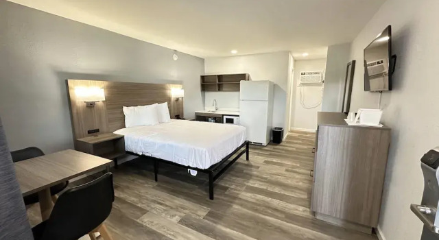 Люкс Suburban Studios Newport News - Hampton