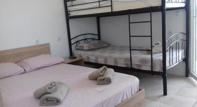 Апартаменты с балконом Apartments Vladimir