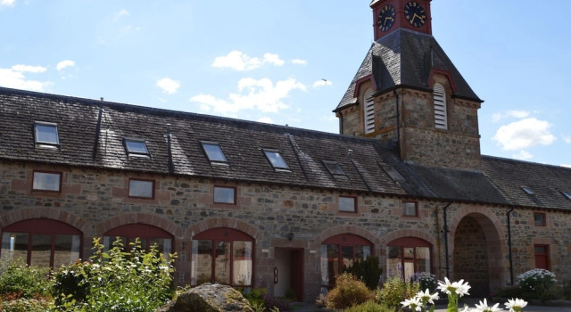 Courtyard Cottage, Prenota Casa vacanze Hotel a Scozia con piscina, Piscina