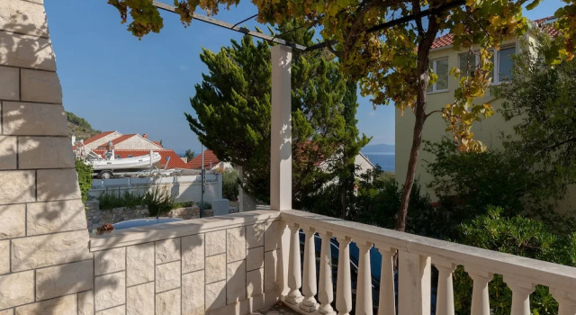 Семейные апартаменты с 3 комнатами с видом на море Villa Livia Apartments