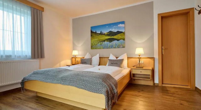 Hotel Stern Alpendorf, Rezerwuj Hotel Hotele w Salzburg z parkingiem, Parking