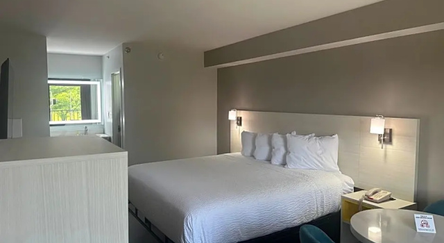 Номер Deluxe Days-Inn by Wyndham Baltimore Northwest