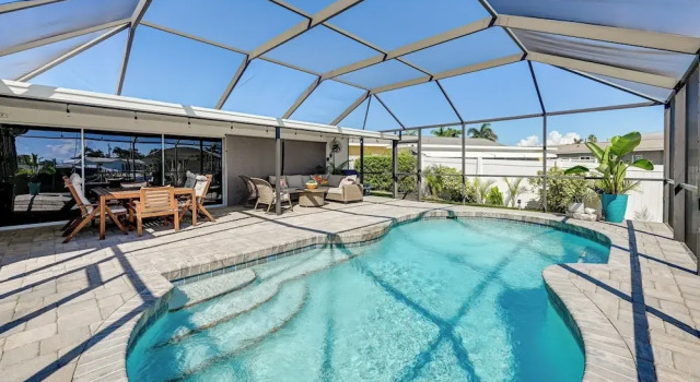 Коттедж Private Fishing Dock: Waterfront Palmetto Home!