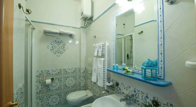 Двухместный номер Standard с балконом и с частичным видом на море Hotel La Conchiglia