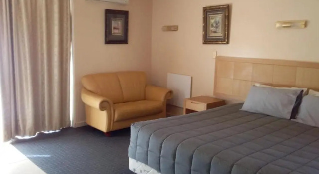Люкс Desert Sand Motor Inn