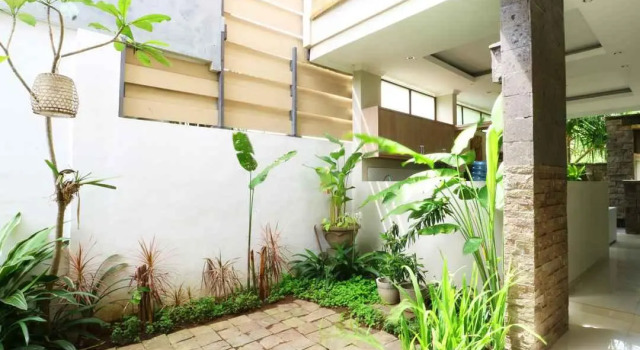 Pulasari Homestay & Villa
