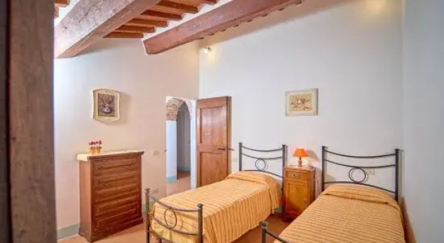 Вилла с 5 комнатами Casale Donatelli
