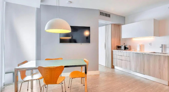 Boutique Hotel Suite 1215 West Avenue, Забронировать Бутик-отель Бутик-отели Майами-Бич, рядом с Фифс и Алтон Шоппинг Центр, Бутик-отель