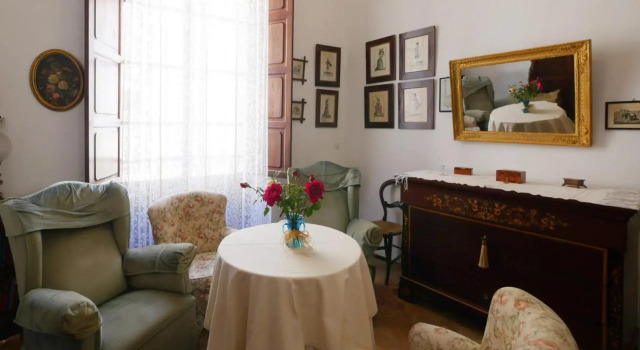 Colomer, Prenota Hotel Petra Maiorca