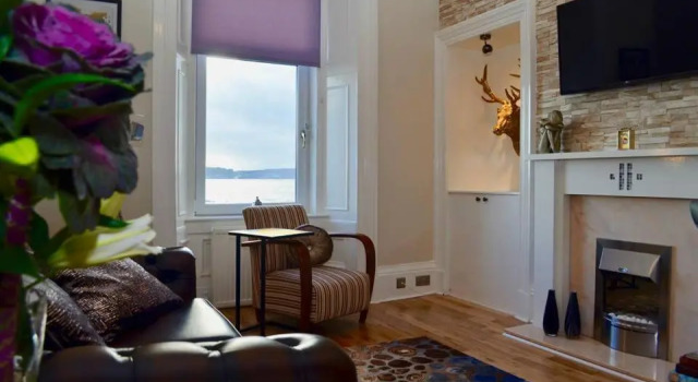 Clyde View Apartment