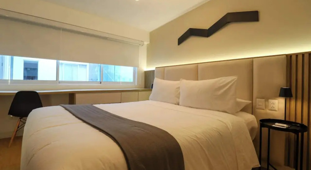 w Deluxe 1BR Duplex in the Heart of Barranco, Забронировать Апартаменты/квартира Барранко 
