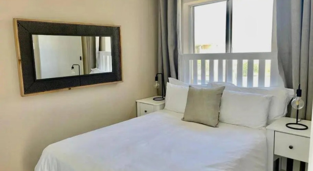 119 Hermanus BeachClub
