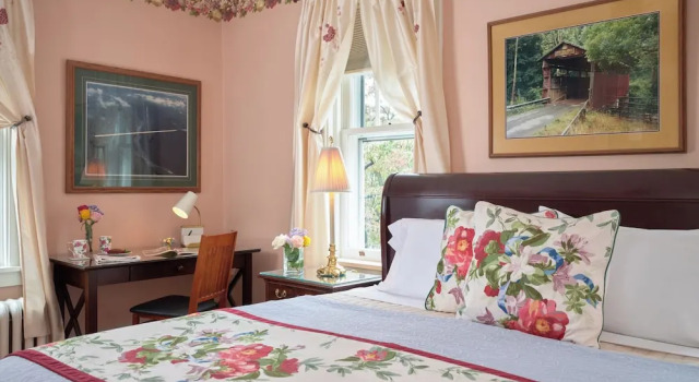 Номер Standard Mooreland Garden Inn