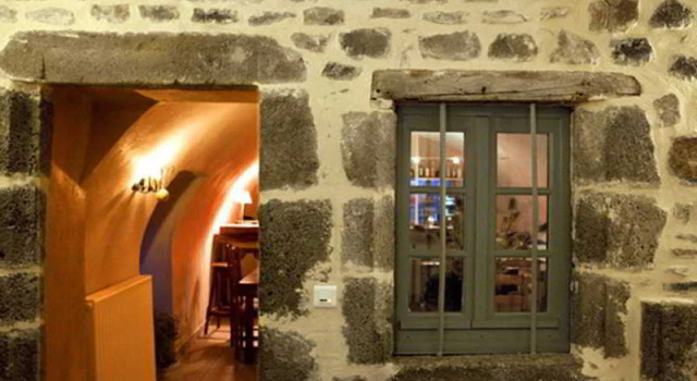 Auberge de la Loue, Забронировать Хостел Сен-Сатурнен Auvergne Volcanoes