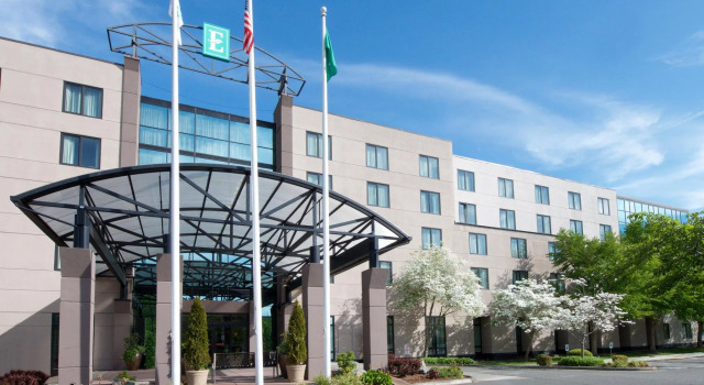 Двухместный люкс Presidential с 2 комнатами Embassy Suites by Hilton Seattle North Lynnwood