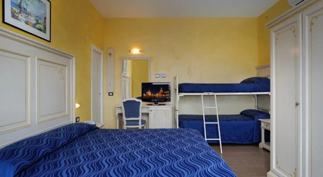 Семейный номер Standard с балконом Hotel Marilena
