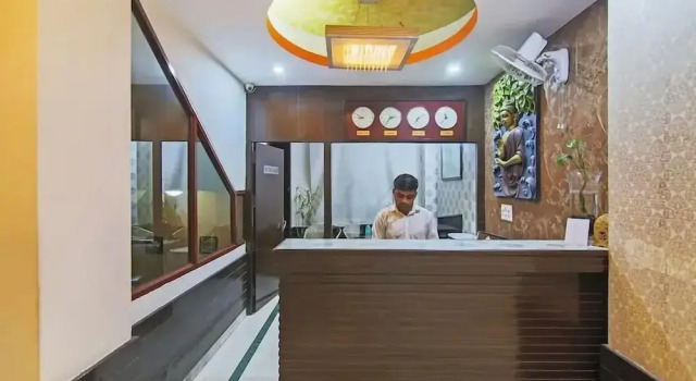 Tipsyy Inn Suites 006, Varaa Hotelli Hotellit Haryana pysäköinnillä, Pysäköinti