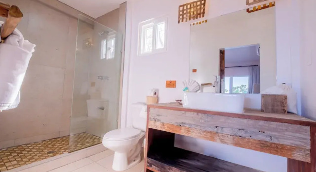 Номер Standard Thatch Caye Resort a MuyOno Resort