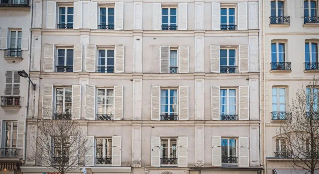By Saint-sulpice Newly Refurbished 4 BR Apartment, Забронировать Апартаменты/квартира Апартаменты Парижа, рядом с Лувр — Риволи, Апартаменты/квартира