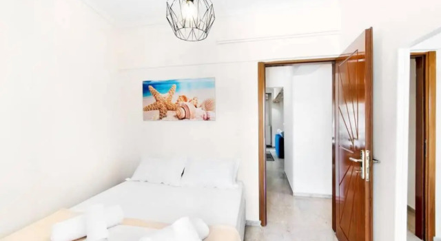 Seafront 2 bedrooms apartment, Book Apartment  
