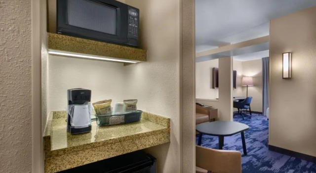 Студия Fairfield Inn & Suites Elizabeth City