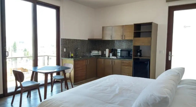 Suite Loft Amplio Nuevo Salida a CDMX 204A, Prenota Hotel Hotel a El Bajio con parcheggio, Parcheggio