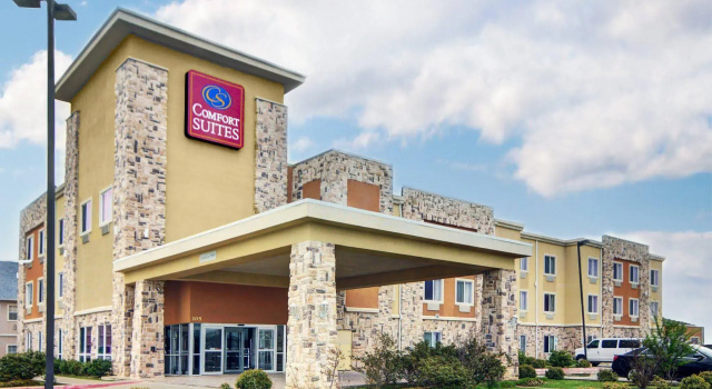 Comfort Suites Mineral Wells, Book Motel Mineral Wells Texas
