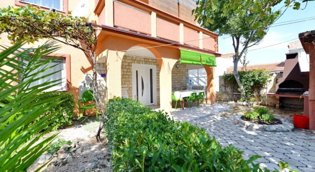 Apartment Velimir, Забронировать Апартаменты/квартира Вир Zadar Islands