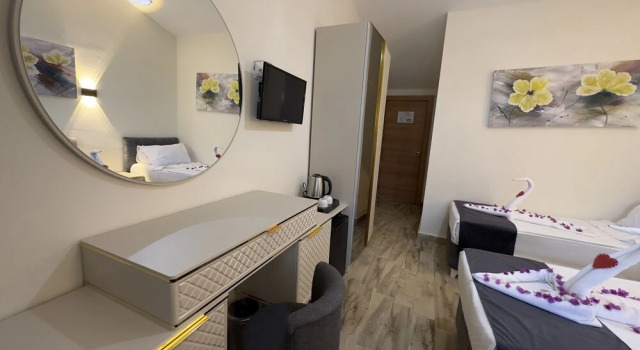 Side Alya Hotel, Rezerwuj Hotel Hotele w Side Coast z basenem, Basen