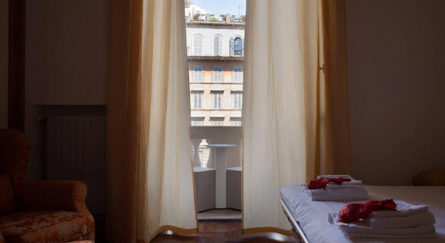 Lh Royal Suites