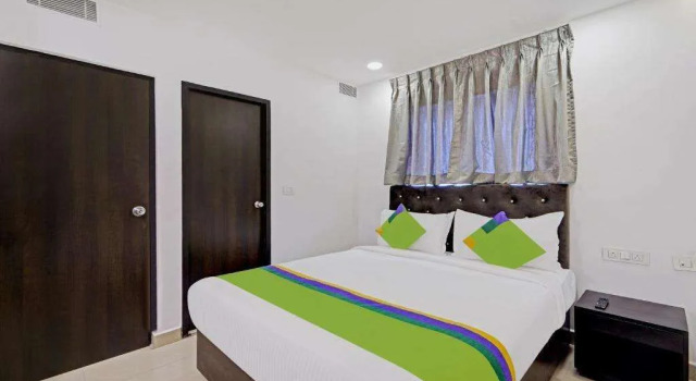 Hotel Earth Aparthotel, Забронировать Отель Отели штата Тамилнада 3 звезды, 3*