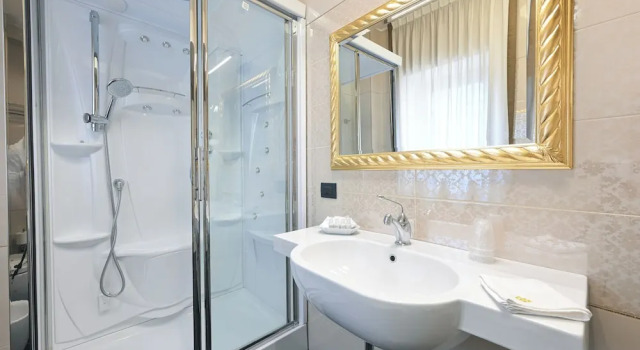 Четырёхместный номер Deluxe Hotel Mastrodattia