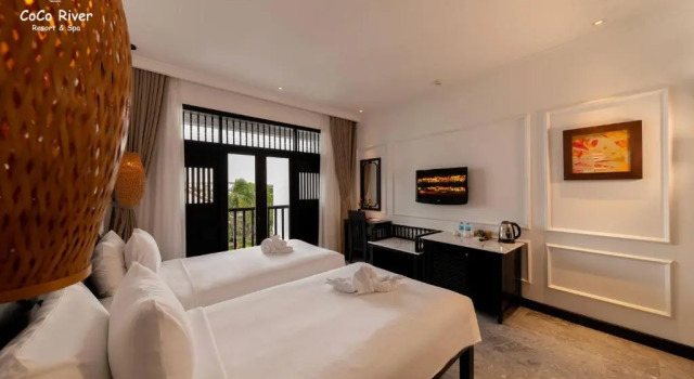 Двухместный номер Standard с балконом и с видом на реку Hoi An Coco River Resort & Spa