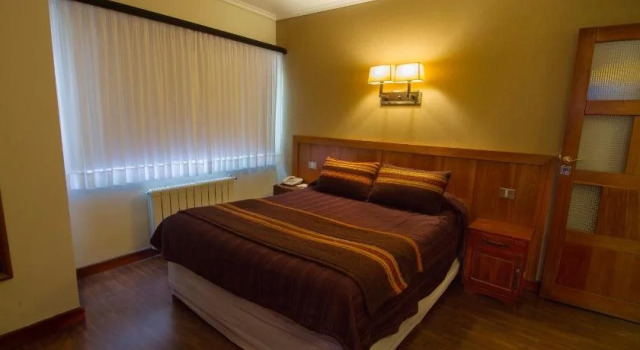 Hotel Milan, Забронировать Отель Отели Сан-Карлос-де-Барилоче 3 звезды, рядом с Озеро Нахуэль Хуяпи, 3*