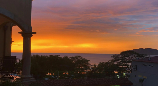 Sunrise 12- 2 Bedroom Ocean View penthouse, Rezervovat Hotel Hotely v Guanacaste s parkováním, Parkování