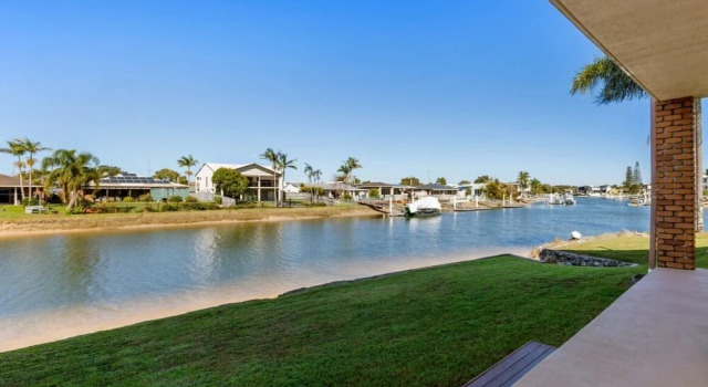 Апартаменты Standard с видом на канал Barooga1- Mooloolaba Canal Front