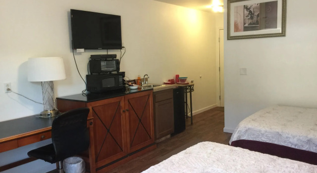 Apple Inn and Suites Cooperstown Area, Buchen Sie Gasthaus Hotels in Pike County mit Pool, Schwimmbad