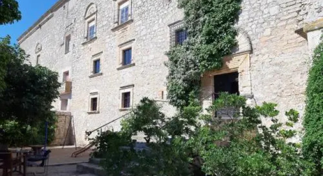 Palacio Rural Universitas, Varaa Hotelli El Provencio Cuenca Province