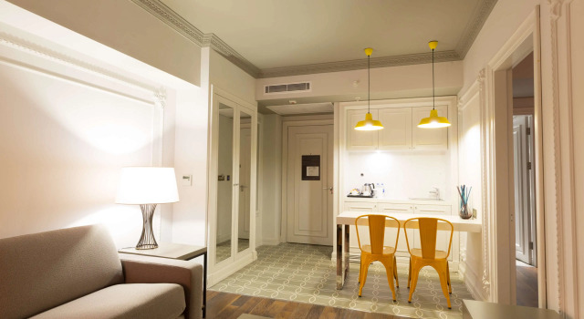 DoubleTree by Hilton Hotel Izmir Airport