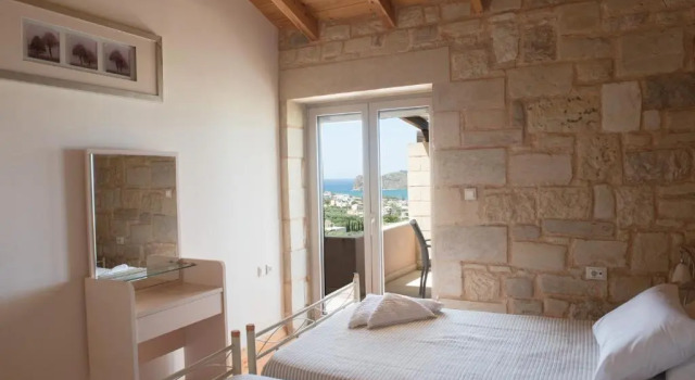 Вилла с 2 комнатами Pantanassa Villas