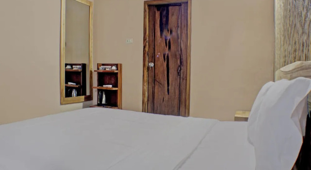 Номер Deluxe Capital O 92681 Randu Mas Hotel & Resort Taman Purbakala