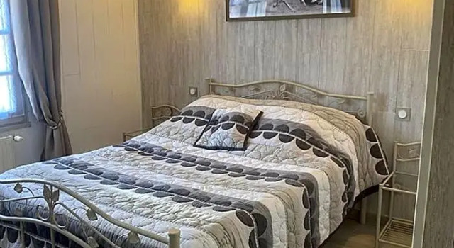 Chambres et table dhôtes Floromel La Souterraine en rez de chaussee, Prenota Hotel La Souterraine Creuse