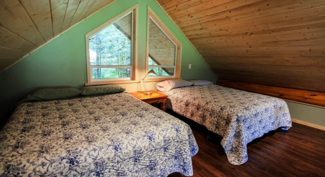 Bella Coola Grizzly Tours Cabins, Foglalás Szálloda Bella Coola 