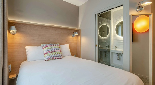 Двухместный номер Standard Campanile PRIME - Caen Centre Gare