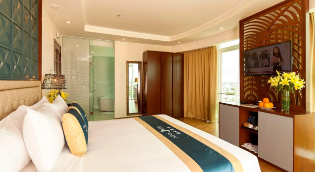 Двухместный номер Deluxe Ninh Kieu Riverside Hotel