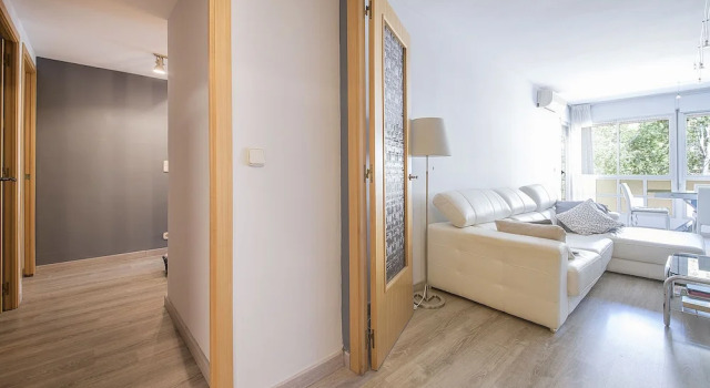 Ampolla Apartment TVL 18